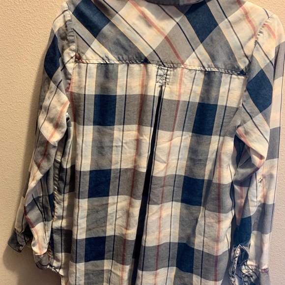 Peyton Jensen Plaid Buttondown - Picture 2 of 3